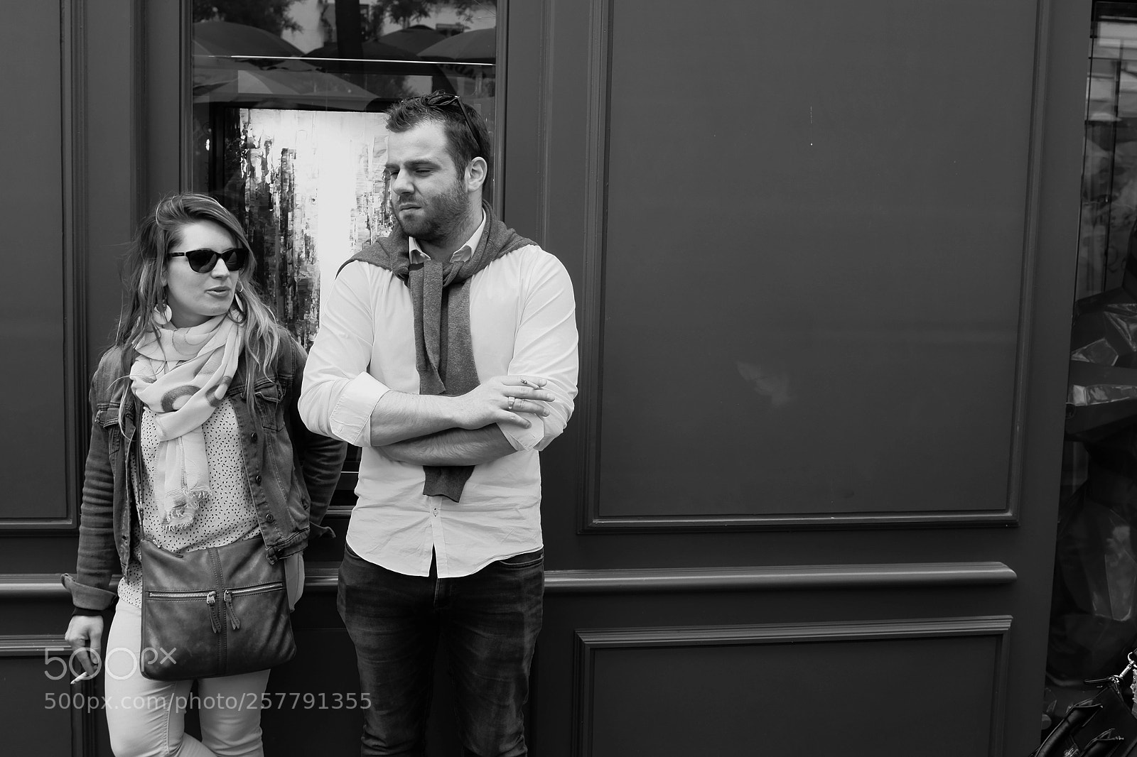 Fujifilm X100S sample photo. Smoking couple photography