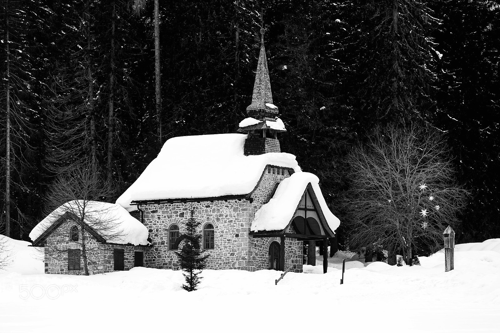 Canon EOS 5D Mark II sample photo. Church and snow covered photography