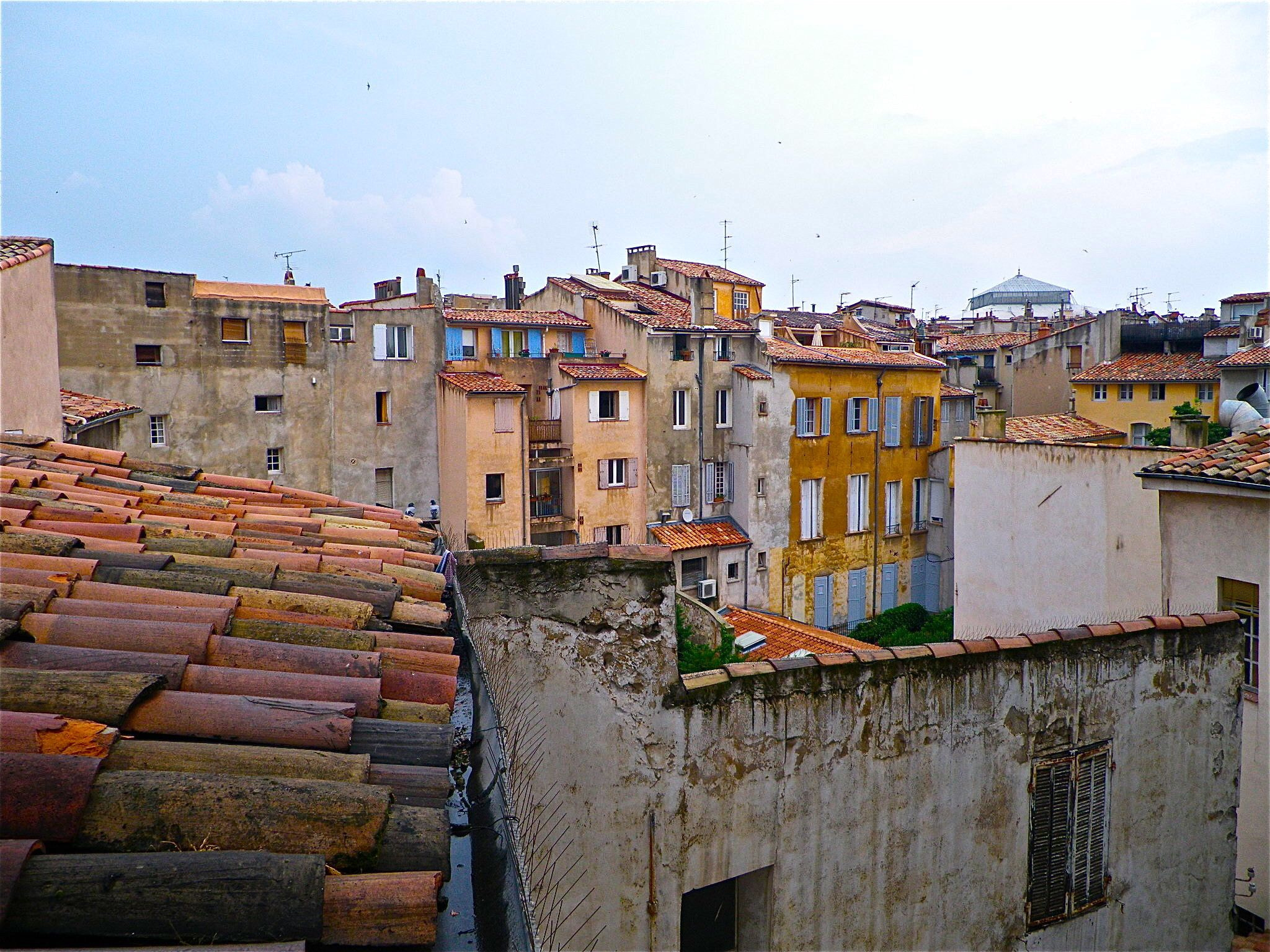 Pentax Optio P80 sample photo. Aix en provence photography