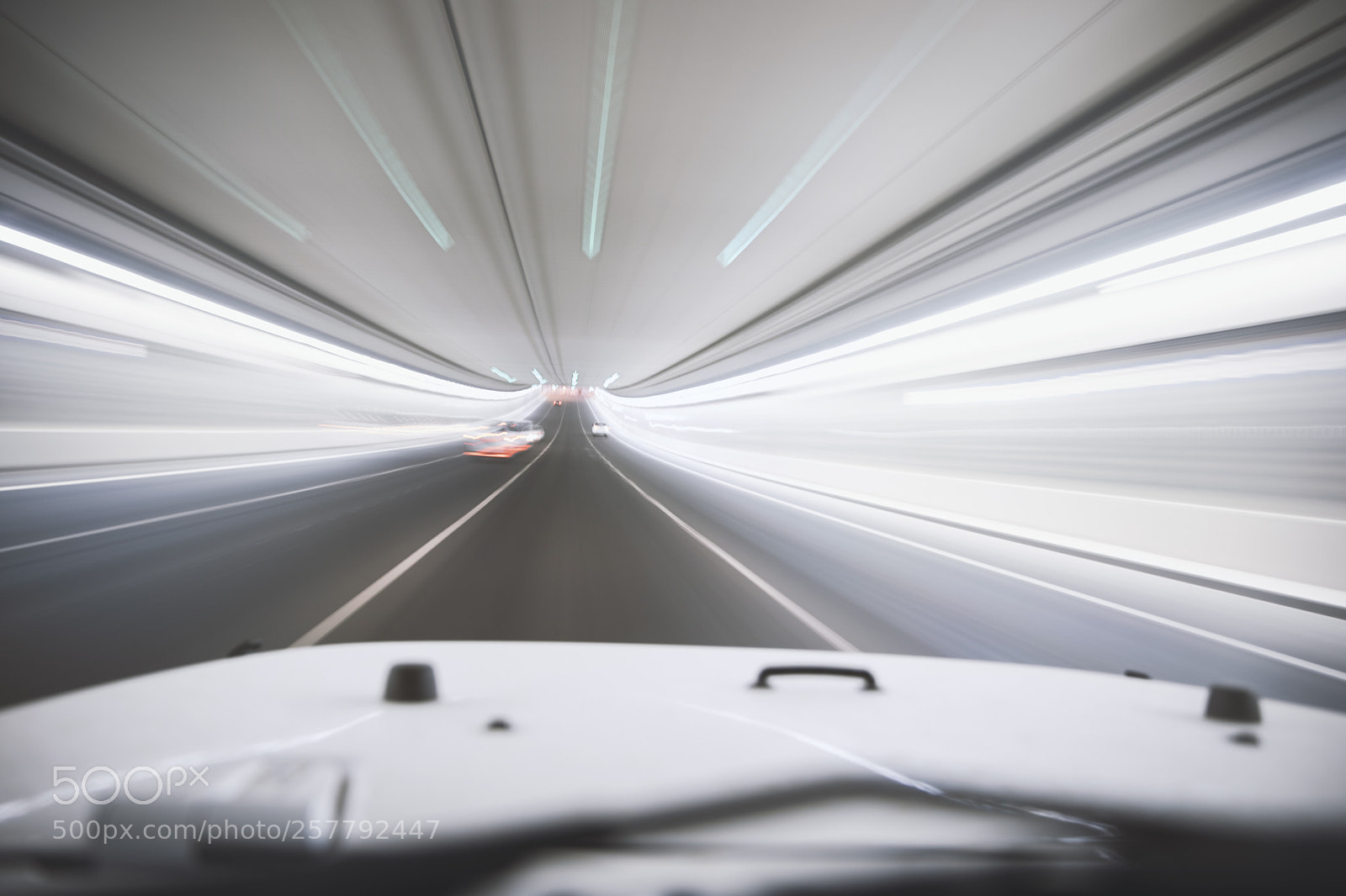 Canon EOS 5D Mark IV sample photo. Tunnel photography