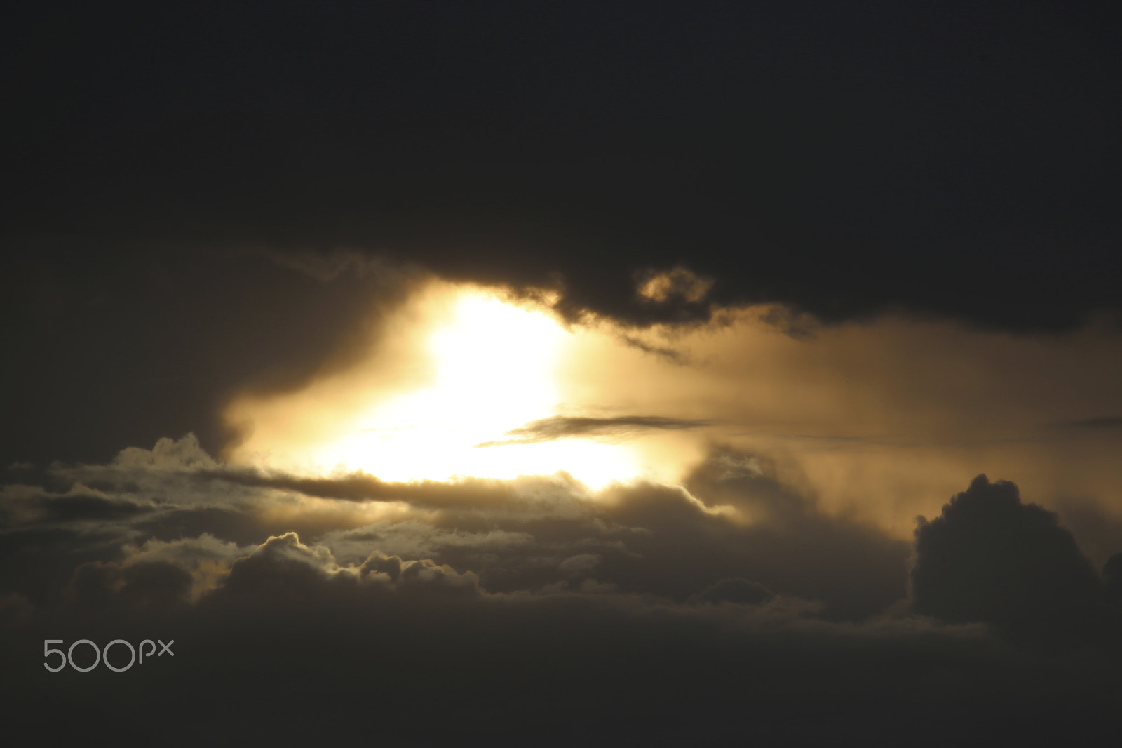 Canon EOS 6D + Tamron SP 35mm F1.8 Di VC USD sample photo. The sunset from the reichstag photography