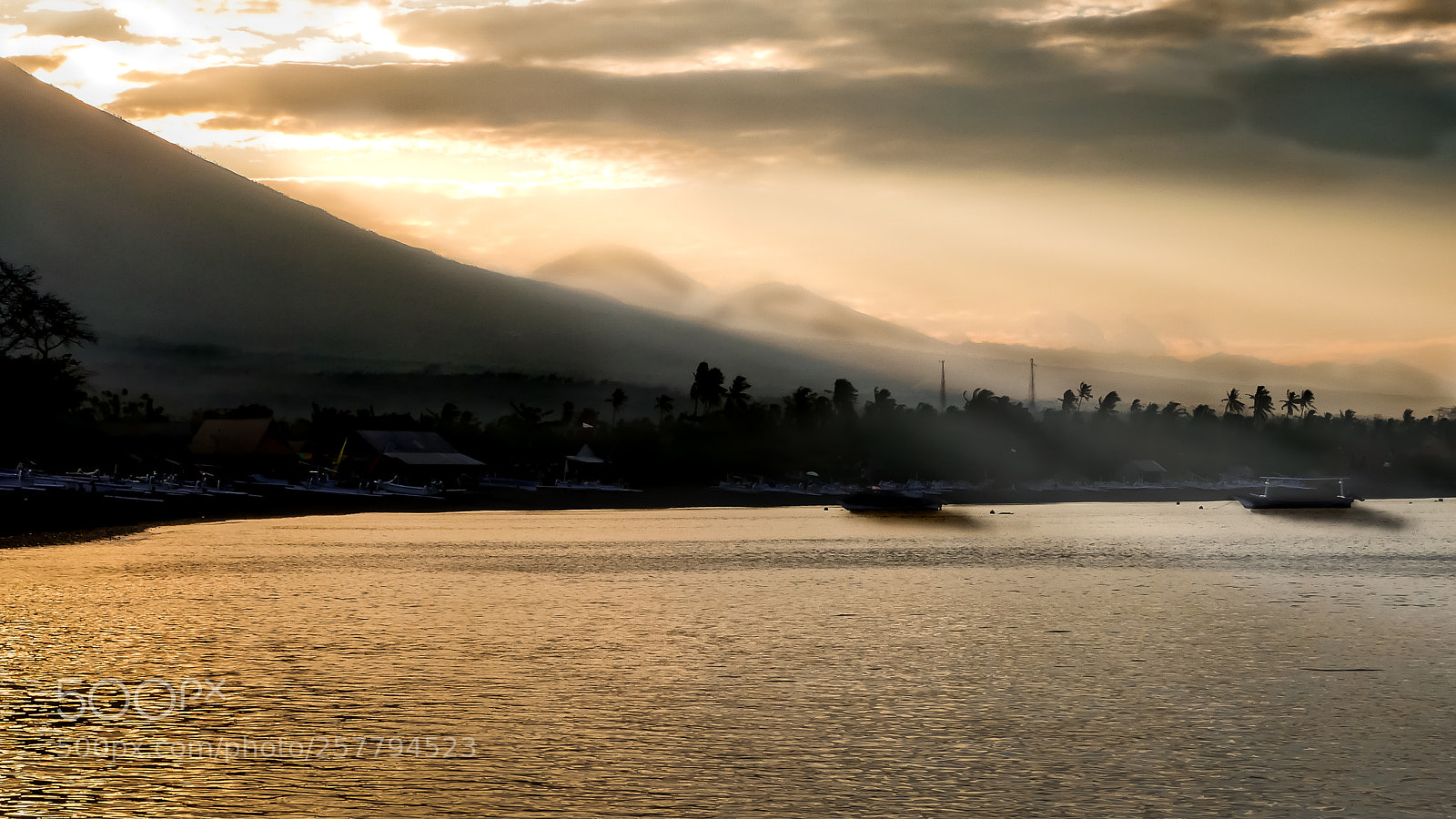 Panasonic Lumix DMC-FZ300 sample photo. Sunset on volcano mt photography
