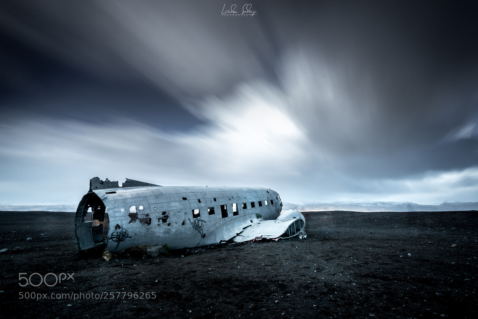 Canon EOS 750D (EOS Rebel T6i / EOS Kiss X8i) sample photo. Plane wreck photography
