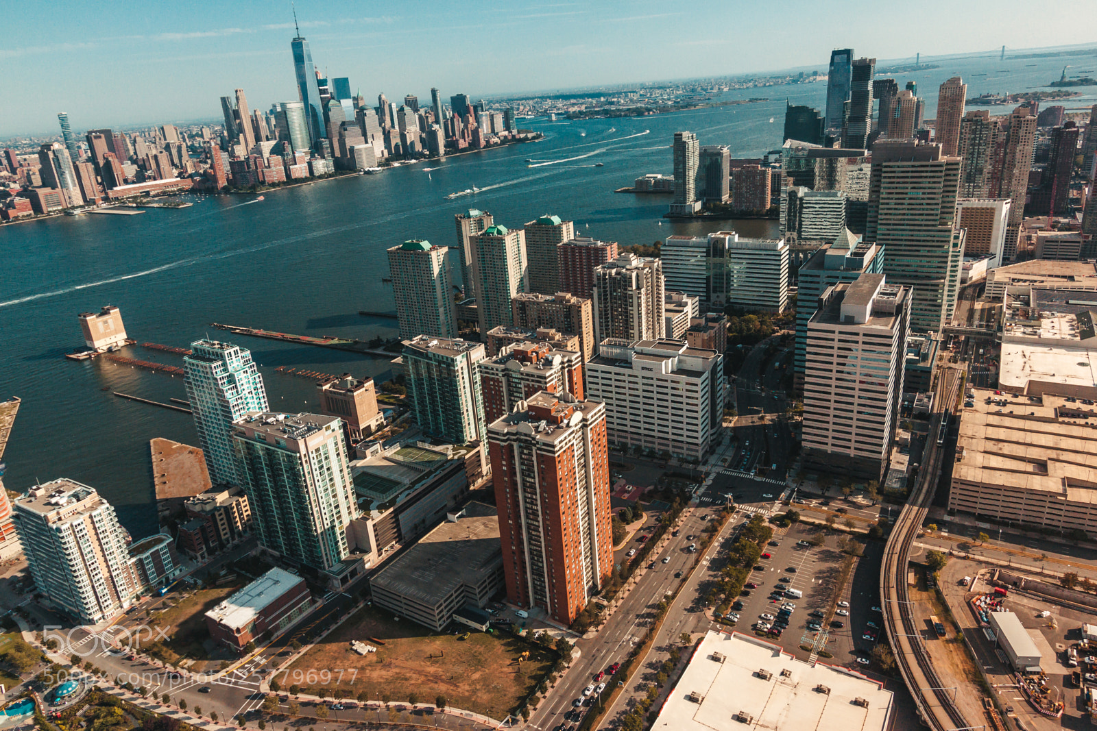 Canon EOS 500D (EOS Rebel T1i / EOS Kiss X3) sample photo. Jersey city overlooking nyc photography