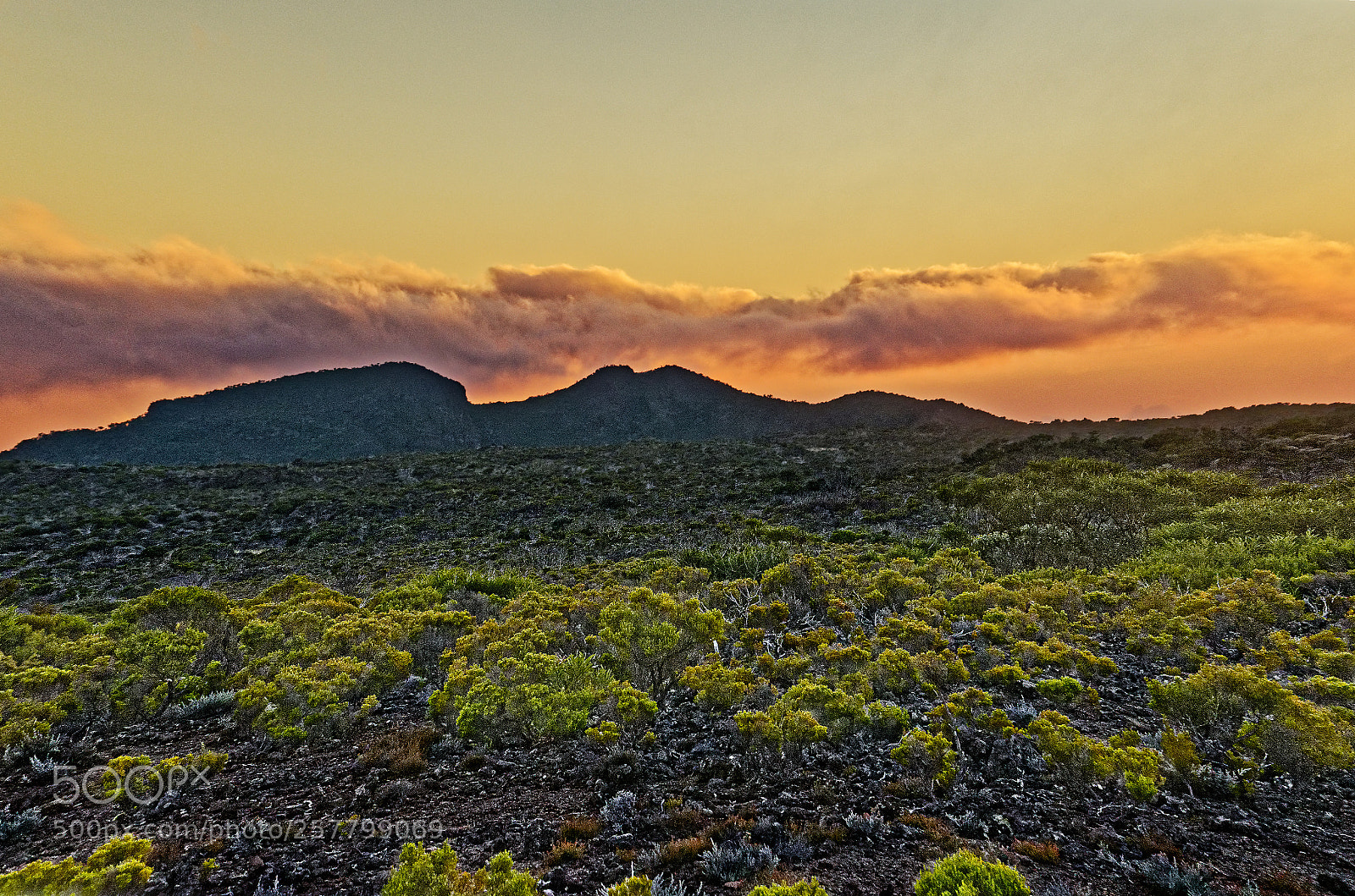 Nikon D7000 sample photo. Sunset sur le piton photography