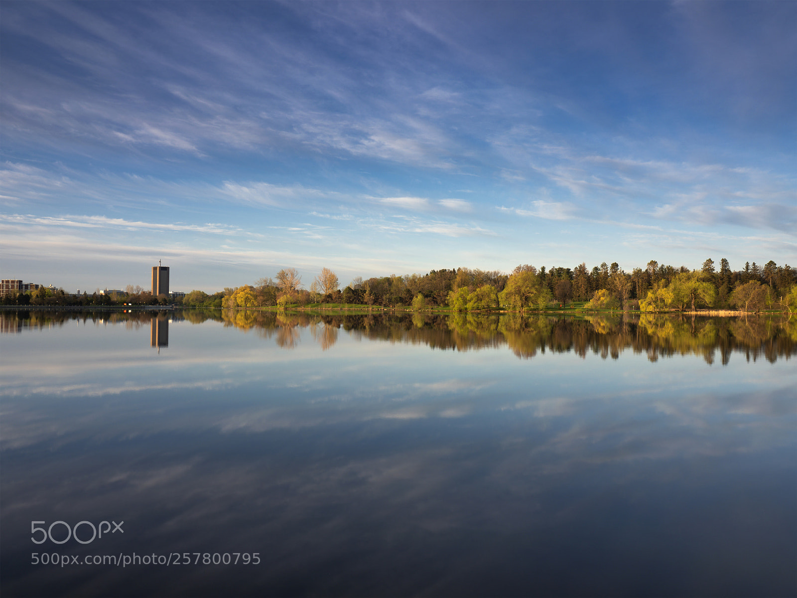 Olympus OM-D E-M1 Mark II sample photo. Reflections at dows lake photography