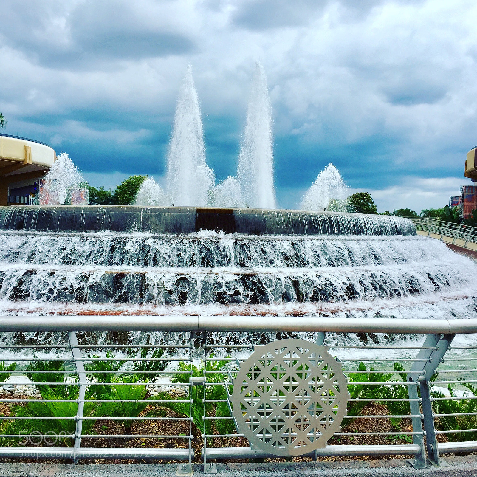 Apple iPhone 6 sample photo. Water fountain at epcot photography