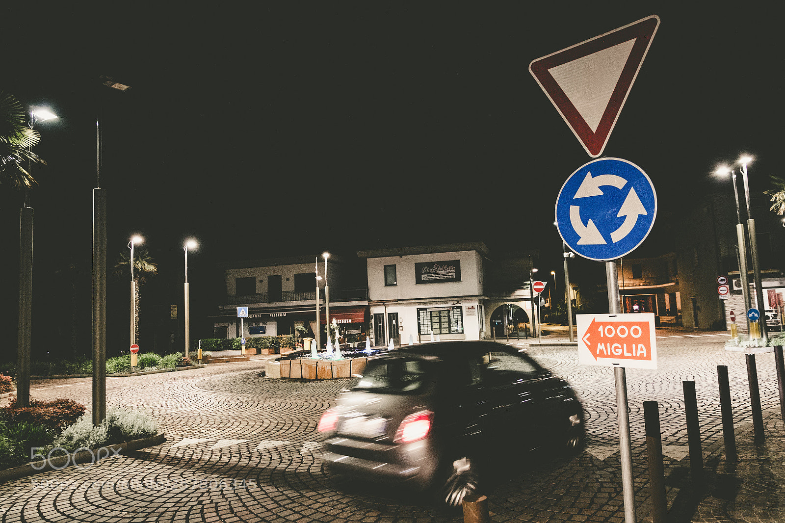 Canon EOS 7D Mark II sample photo. 1000 miglia is comming photography