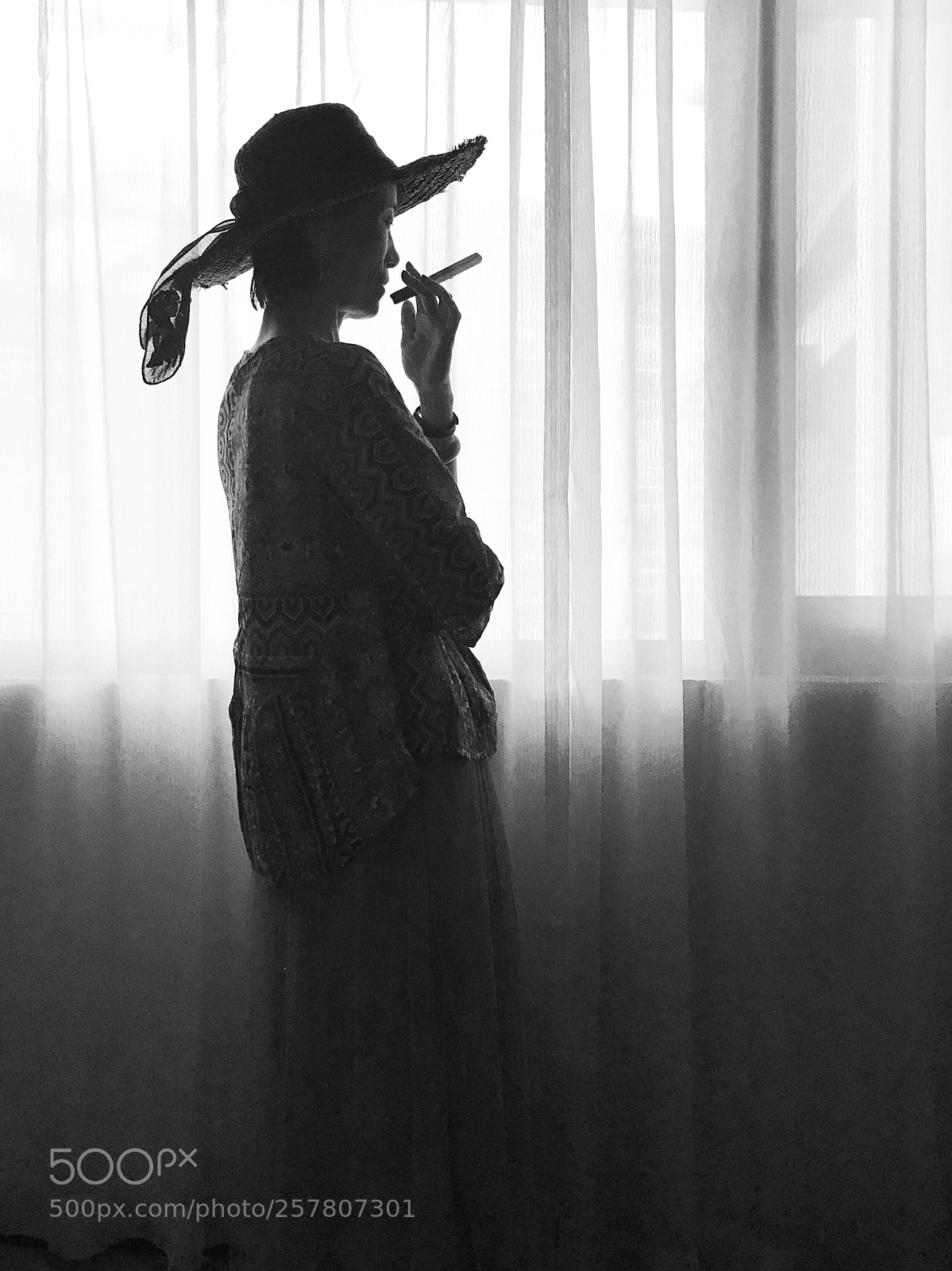 Apple iPhone 7 sample photo. B&w photography