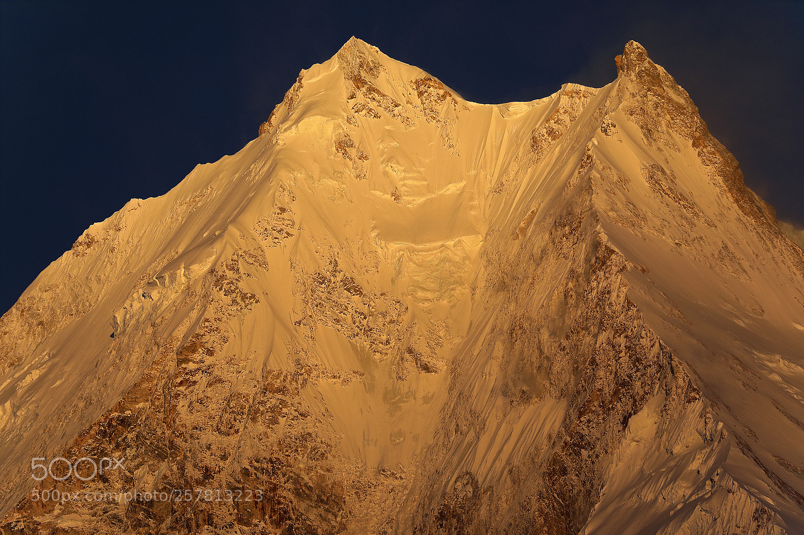 Canon EOS 5D Mark IV sample photo. Sunrise on the mountain photography