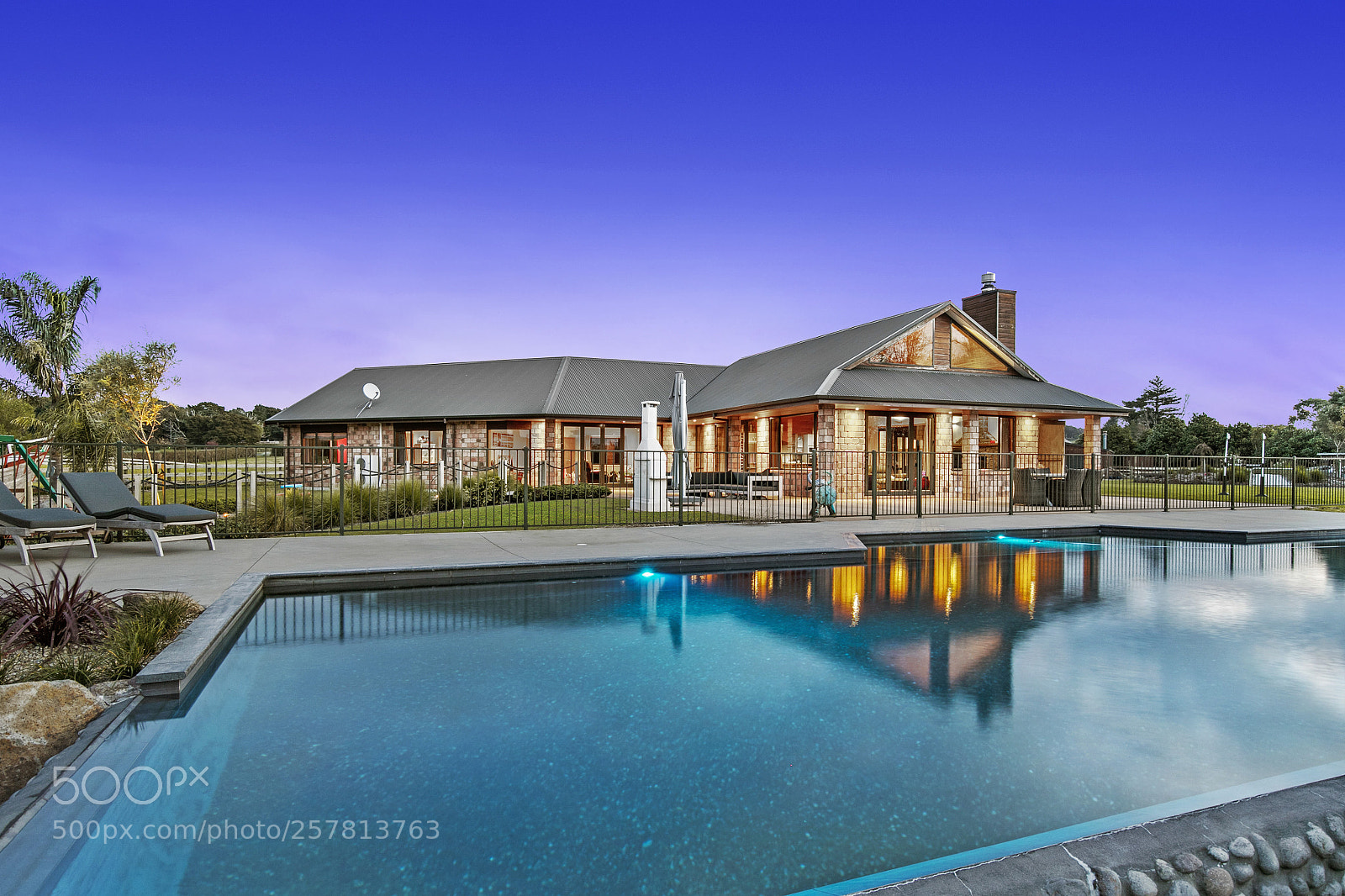 Canon EOS 6D Mark II sample photo. Country estate photography