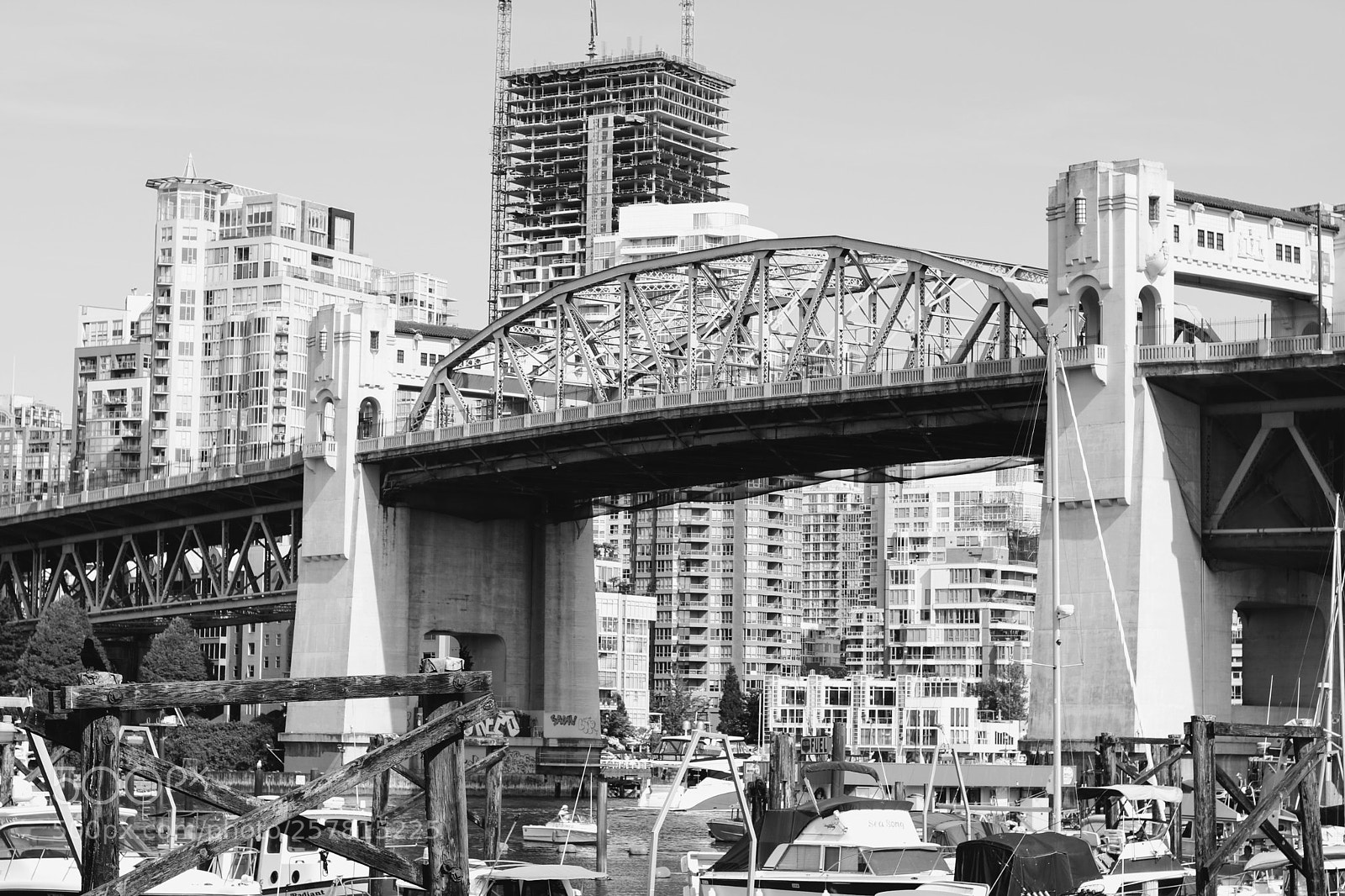 Canon EOS 750D (EOS Rebel T6i / EOS Kiss X8i) sample photo. The bridge two, vancouver photography