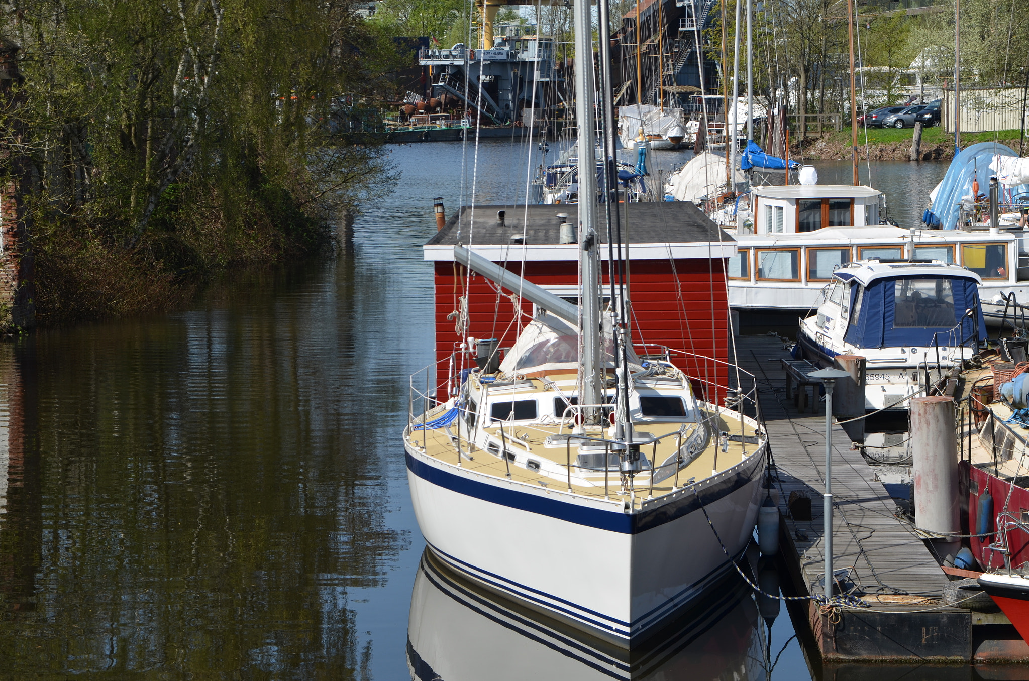 Sigma 17-70mm F2.8-4 DC Macro OS HSM sample photo. Small sailboat photography