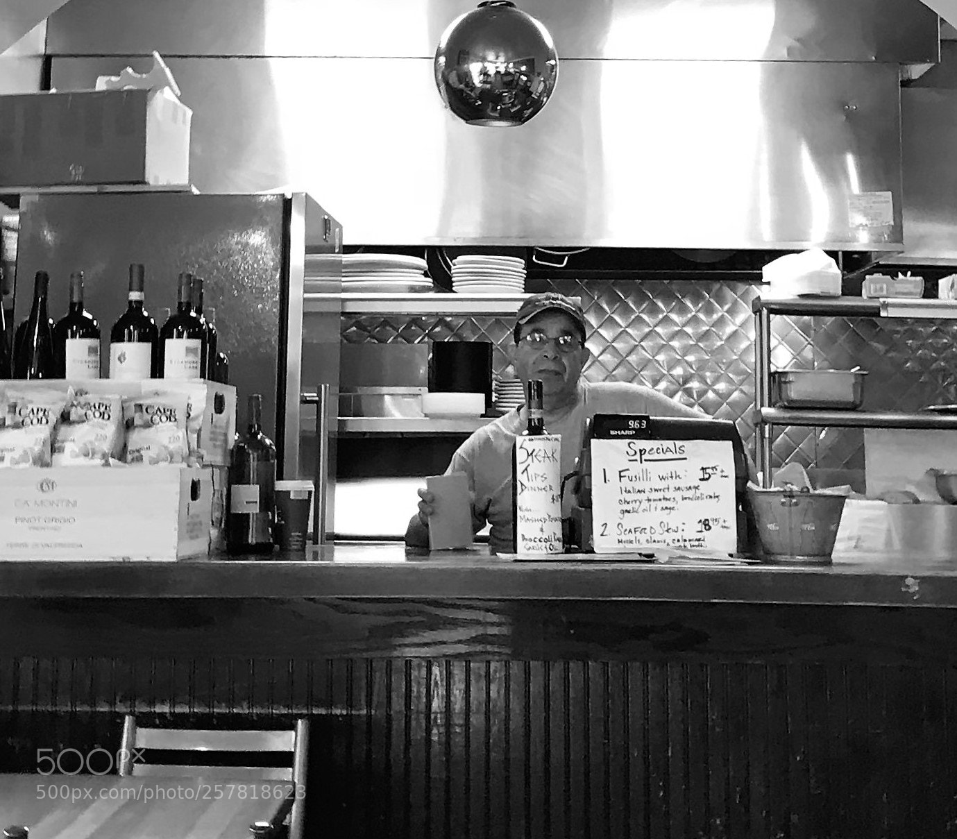 Apple iPhone 7 Plus sample photo. Owner of a small photography