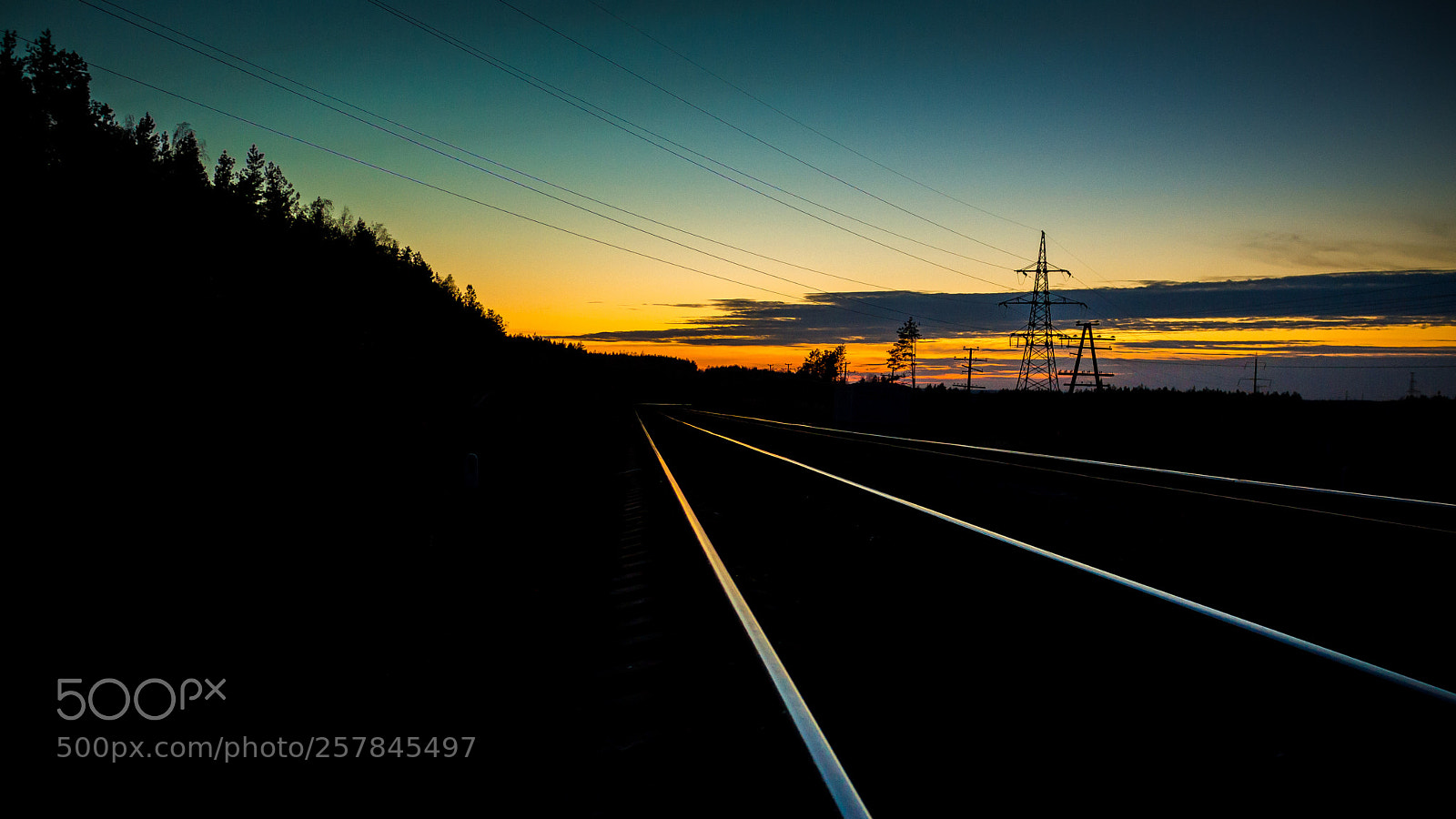 Canon EOS 100D (EOS Rebel SL1 / EOS Kiss X7) sample photo. Railway rails in sunset photography