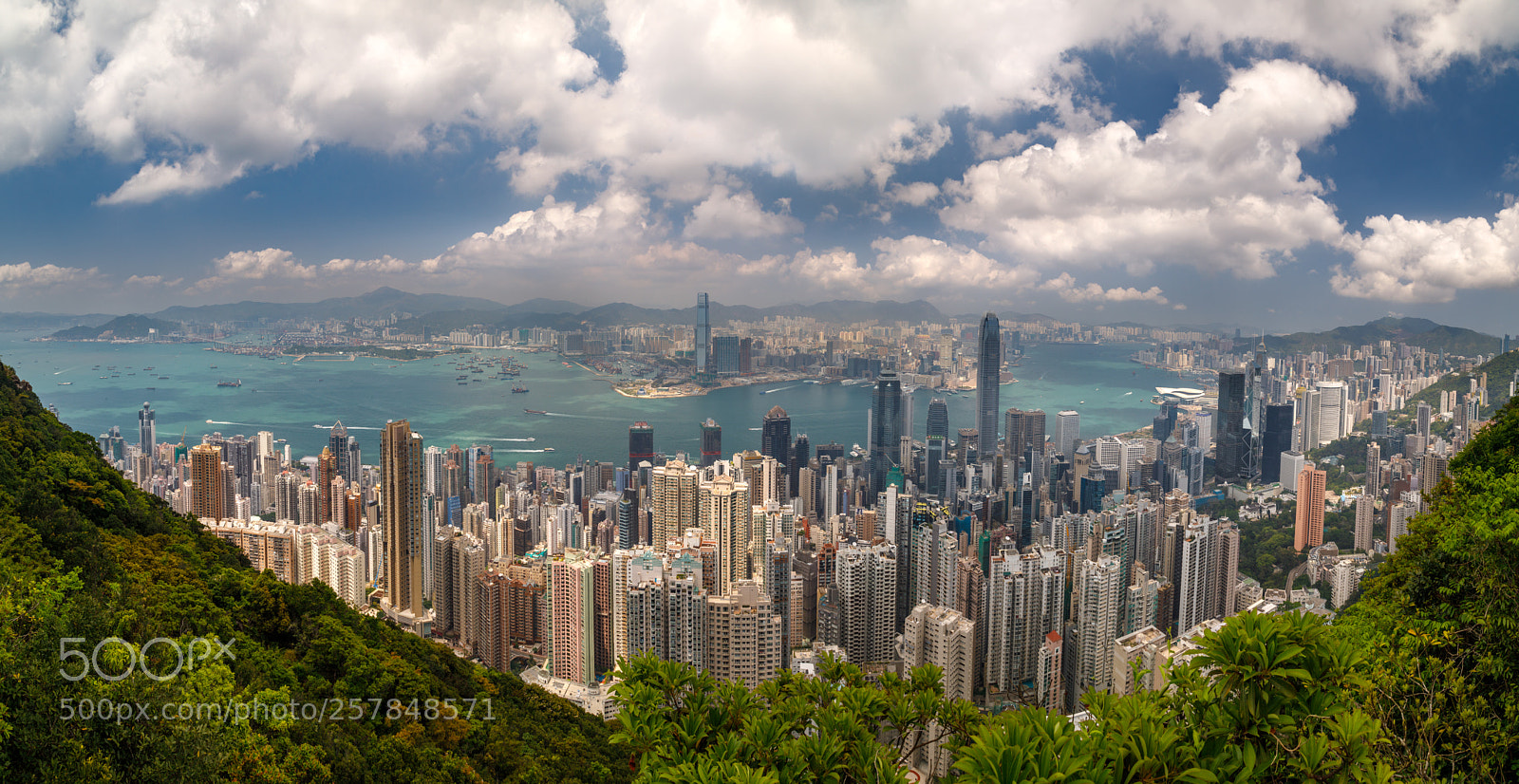 Canon EOS 5D Mark IV sample photo. Hong kong pano from photography