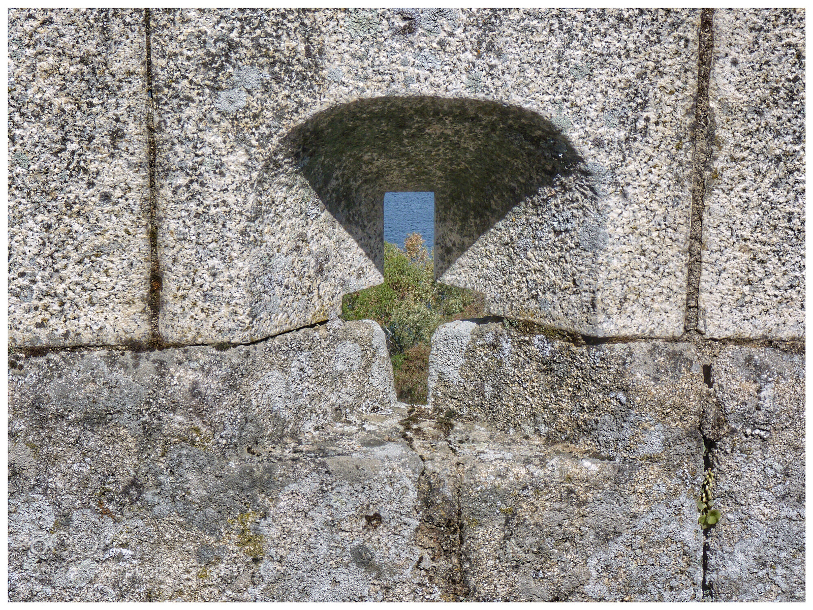 Panasonic Lumix DMC-FZ35 (Lumix DMC-FZ38) sample photo. Granadilla castle  photography