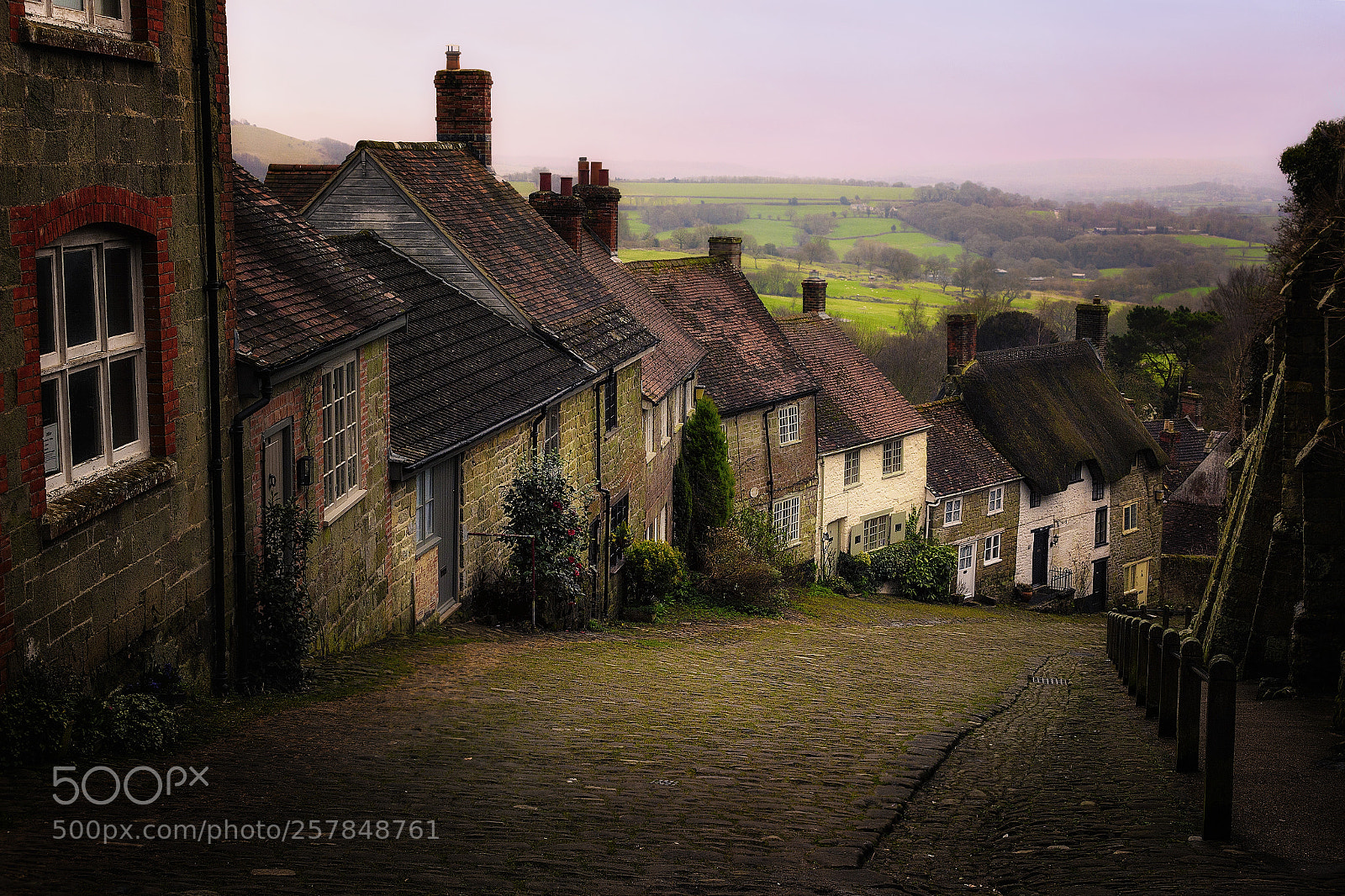 Canon EOS 700D (EOS Rebel T5i / EOS Kiss X7i) sample photo. Gold hill, shaftesbury, uk photography