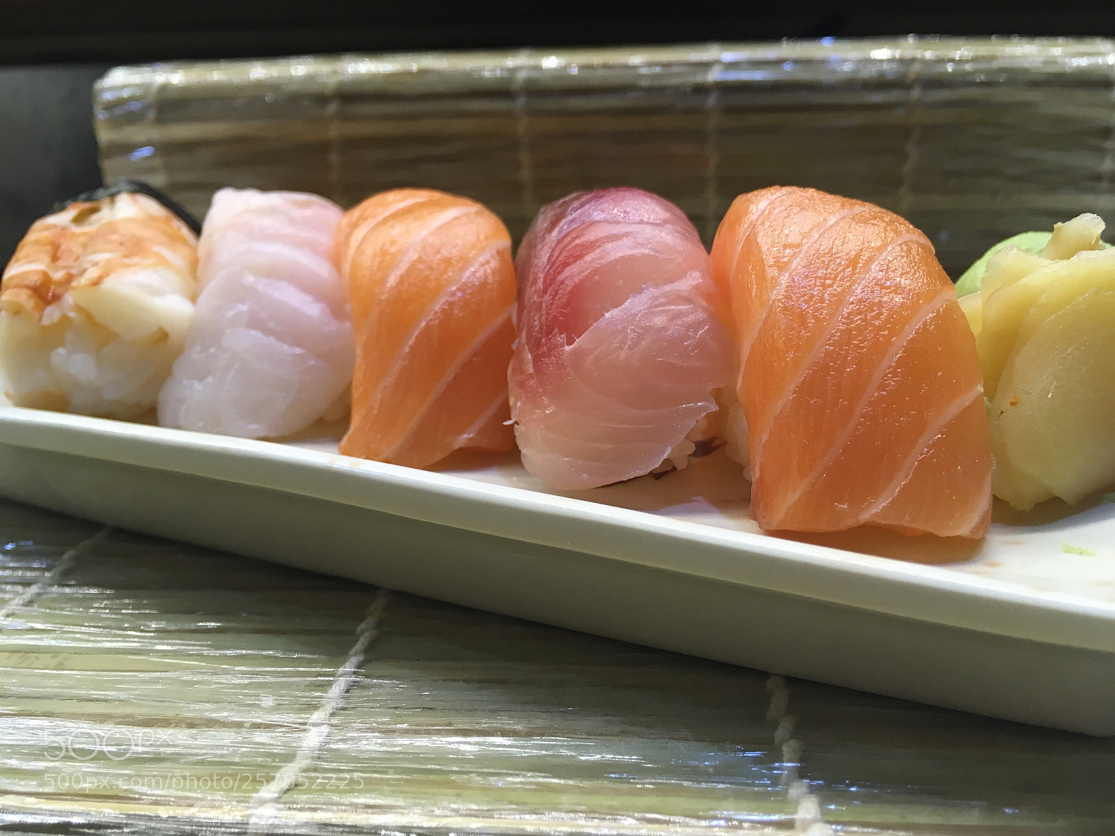 Apple iPhone SE sample photo. Niguiri sushi photography
