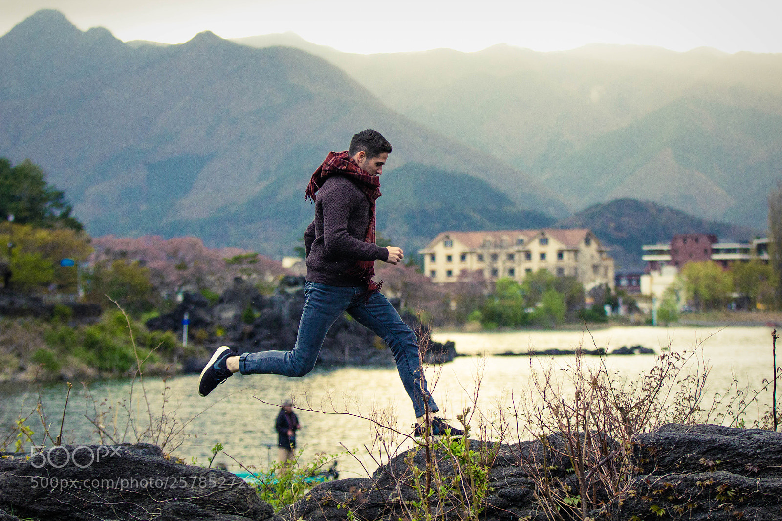 Canon EOS 600D (Rebel EOS T3i / EOS Kiss X5) sample photo. Kevin in the air photography