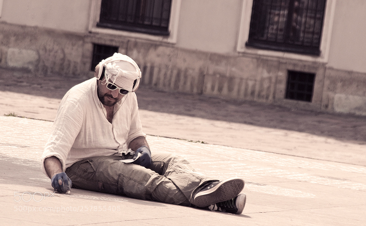 Nikon D80 sample photo. Music man photography