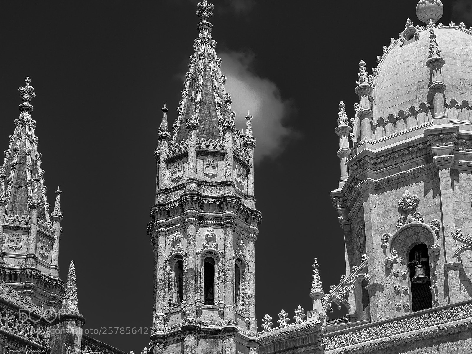 HUAWEI CLT-L29 sample photo. 3 towers photography