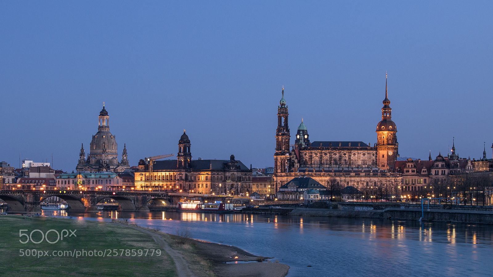 Nikon D3300 sample photo. Dresden-altstadt photography