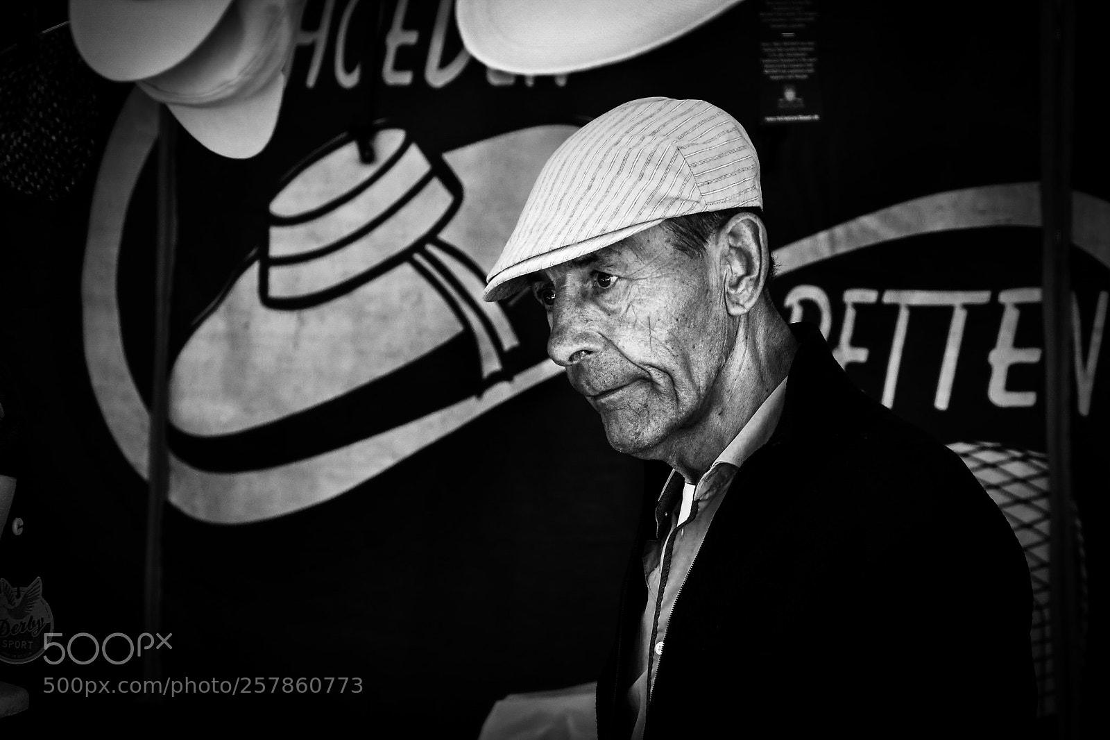 Nikon D7500 sample photo. The hat salesman photography