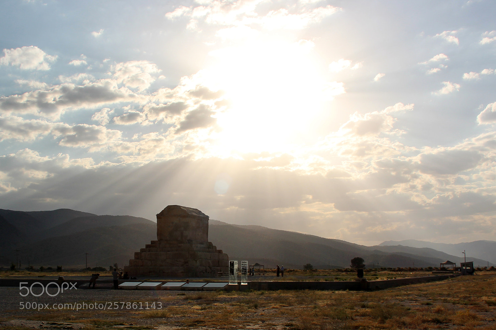 Canon EOS 600D (Rebel EOS T3i / EOS Kiss X5) sample photo. Tomb of cyrus photography