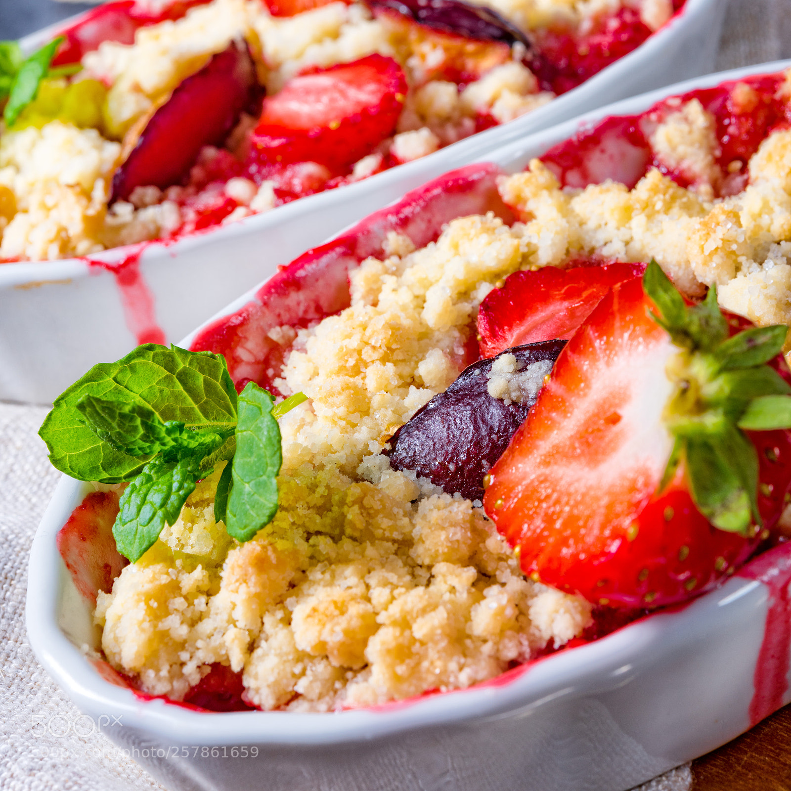 Nikon D810 sample photo. Strawberry tart with vanilla photography