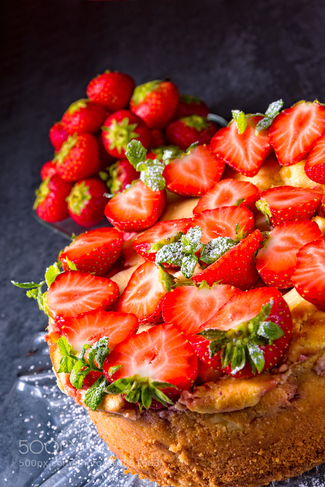 Nikon D810 sample photo. American strawberry cheesecake with photography