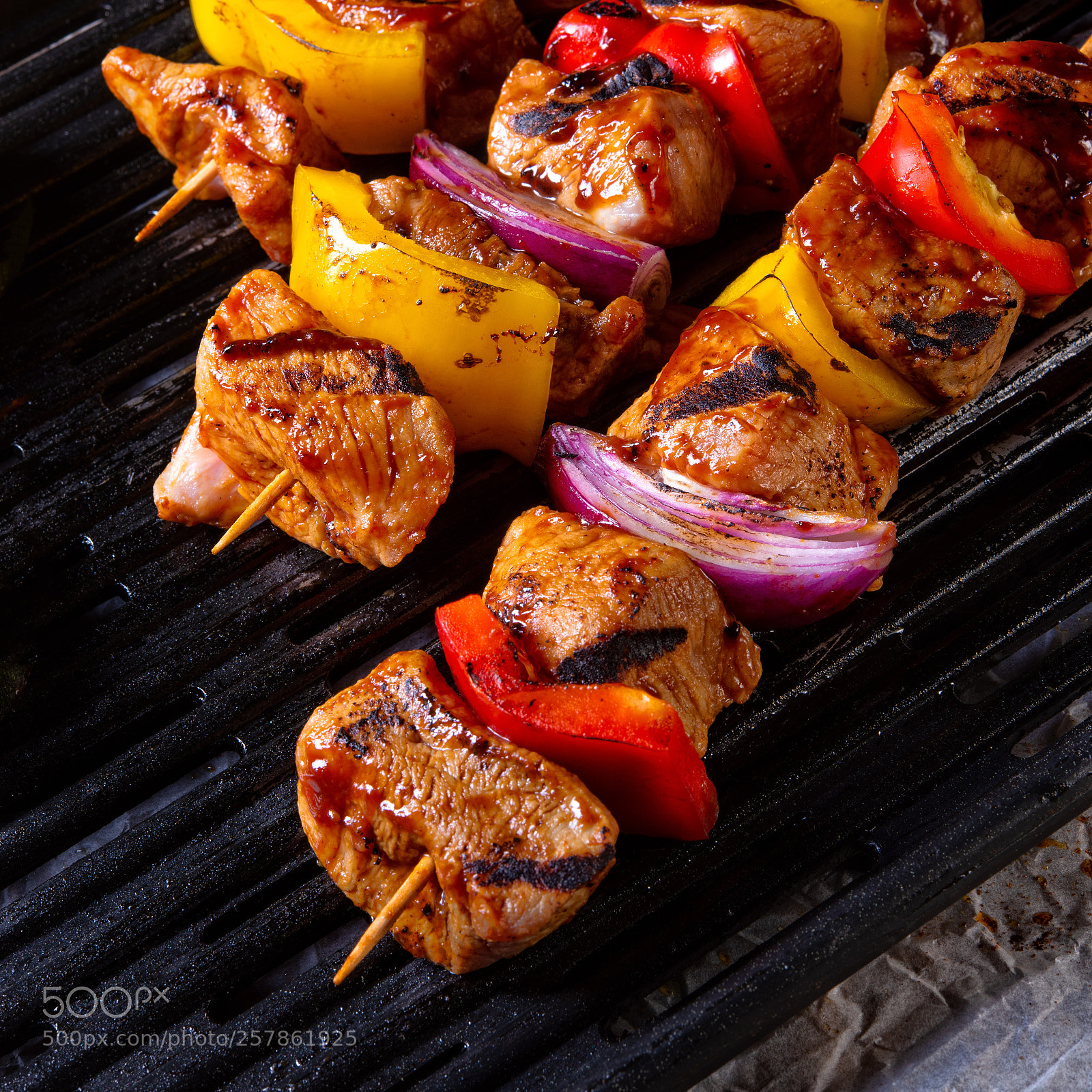 Nikon D810 sample photo. Rustic shish kebab skewers photography