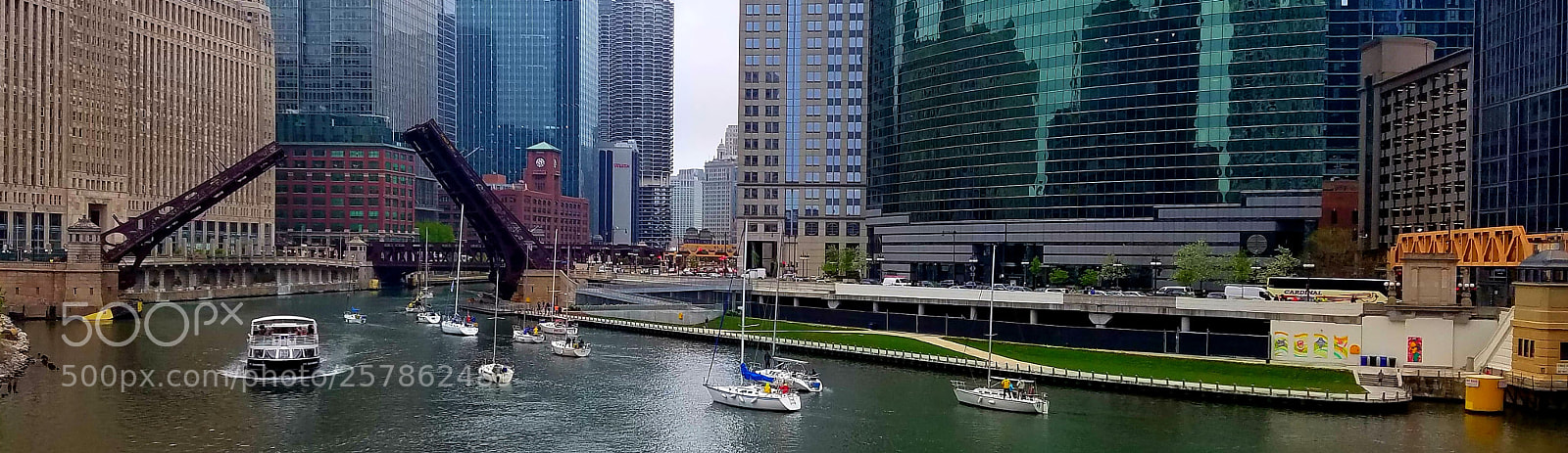 Samsung Galaxy S7 sample photo. Chicago river photography