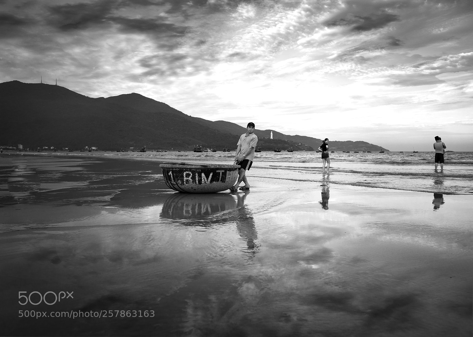 Canon EOS 6D sample photo. My khe beach photography