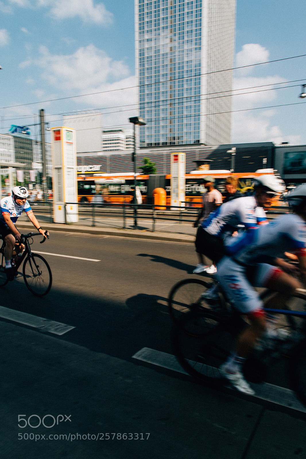 Canon EOS 6D Mark II sample photo. Vintage cycling photography