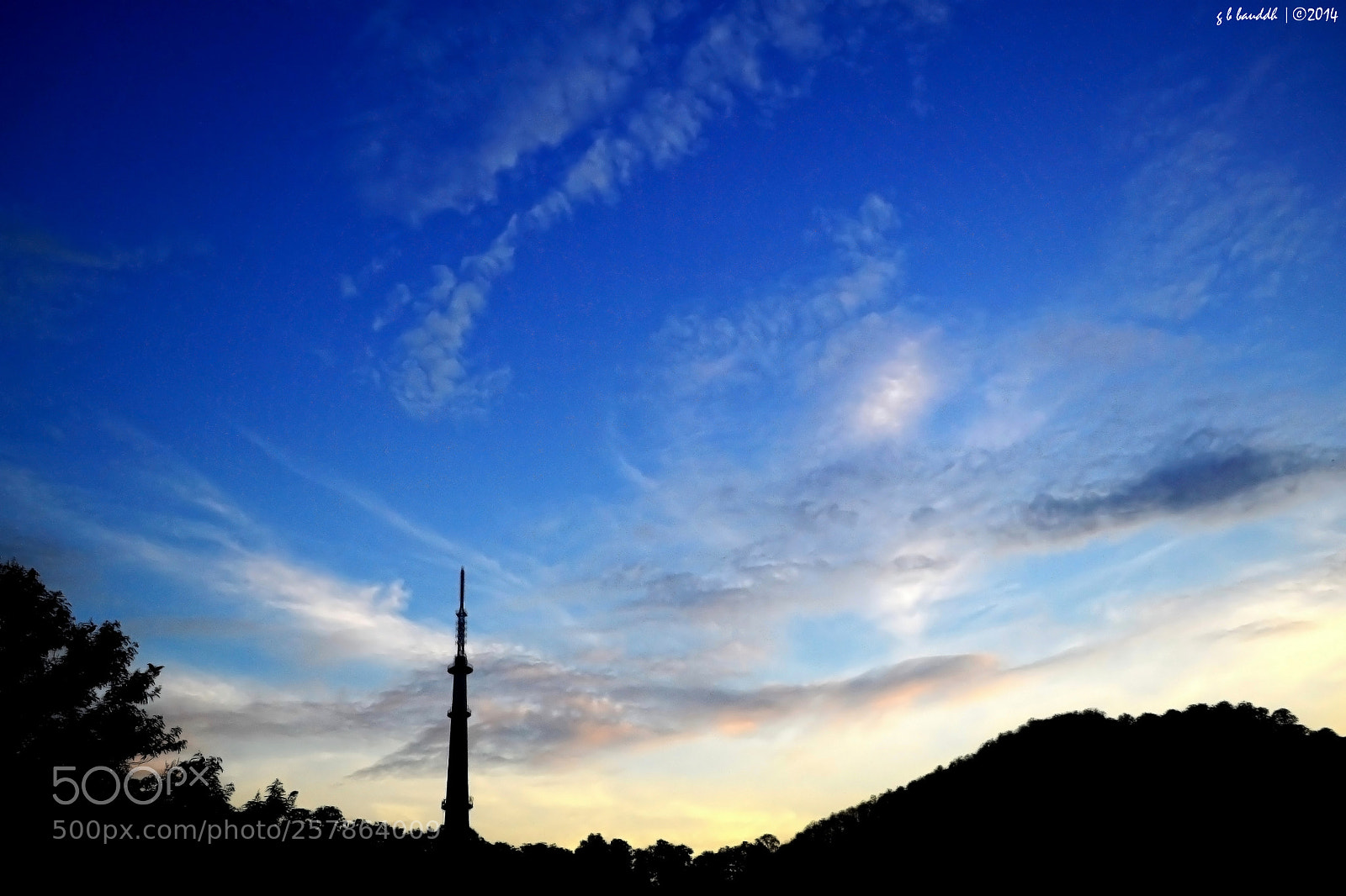 Nikon D3100 sample photo. Radio tower photography