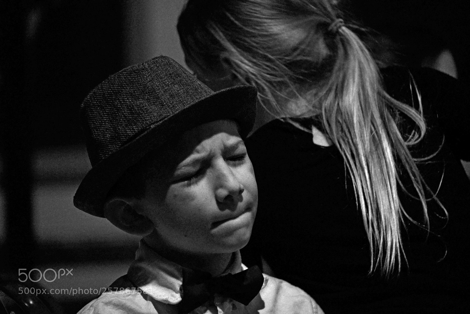 Nikon D610 sample photo. Grooving photography