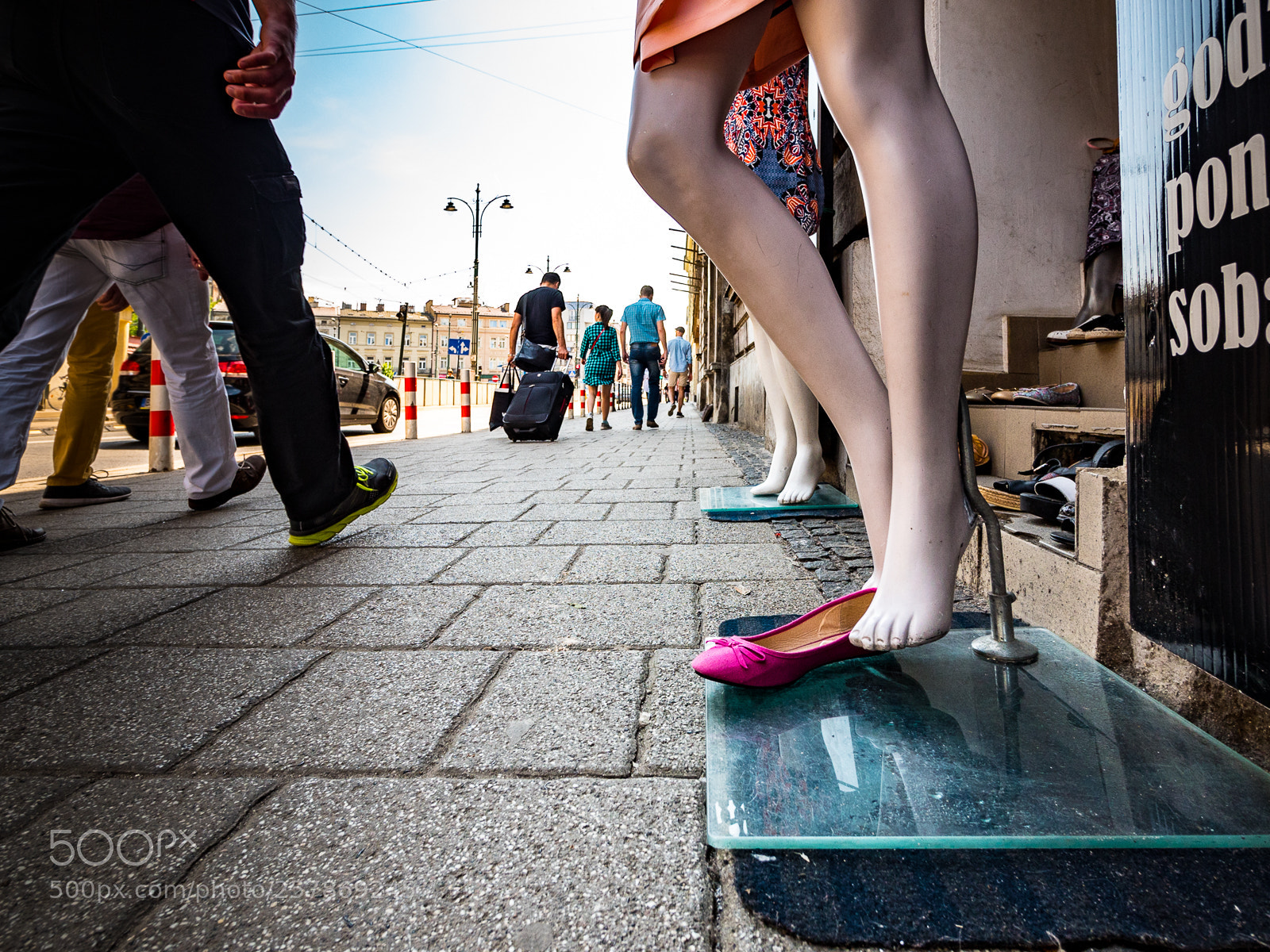 Panasonic Lumix DMC-GH4 sample photo. Foot rest photography