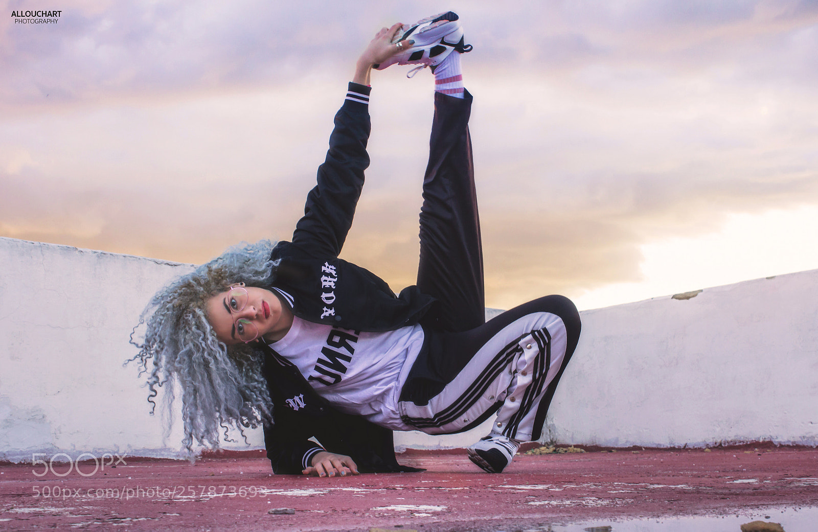 Canon EOS 600D (Rebel EOS T3i / EOS Kiss X5) sample photo. Hip hop girl freezing photography