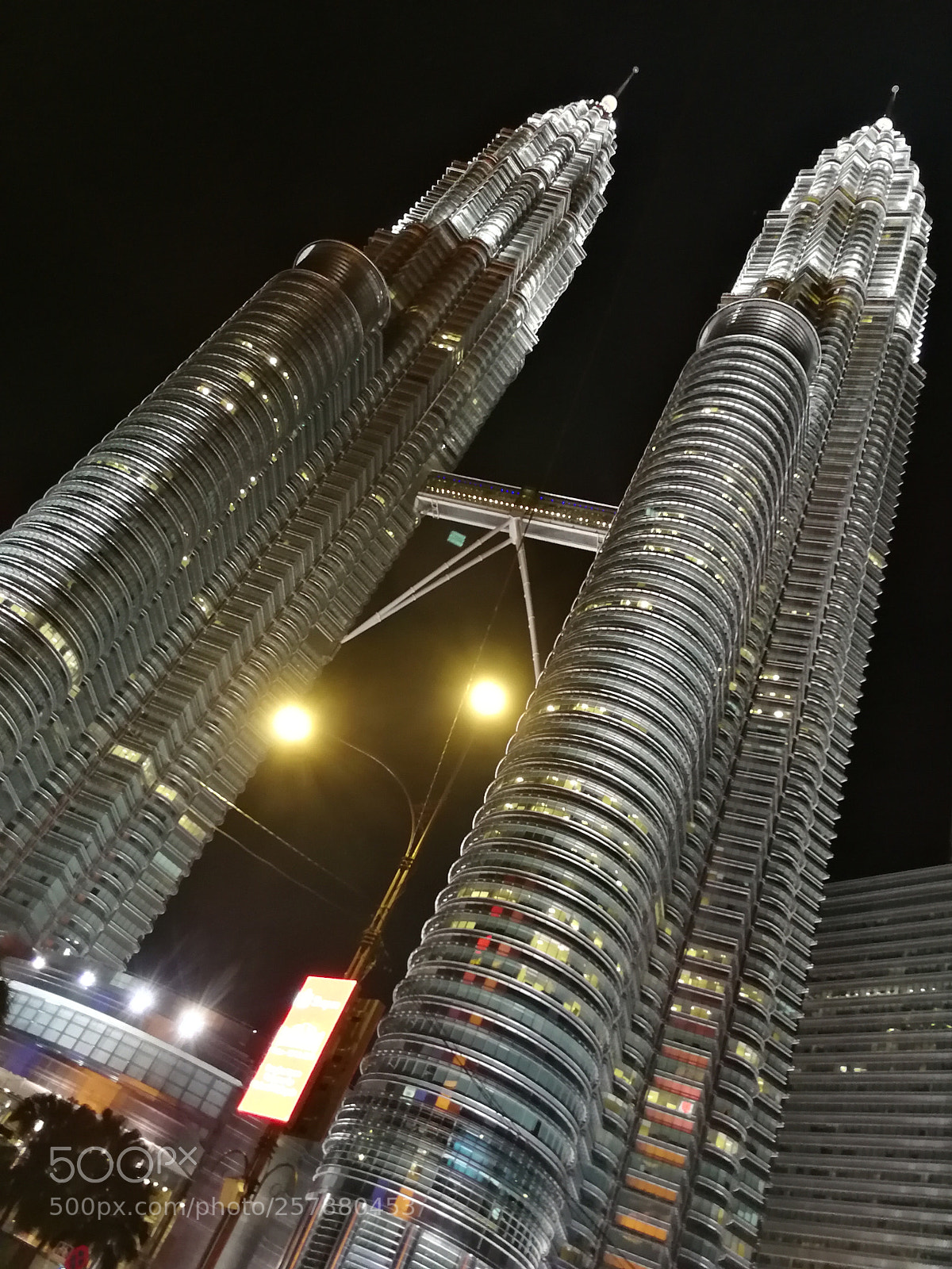 HUAWEI P10 sample photo. Sdr photography