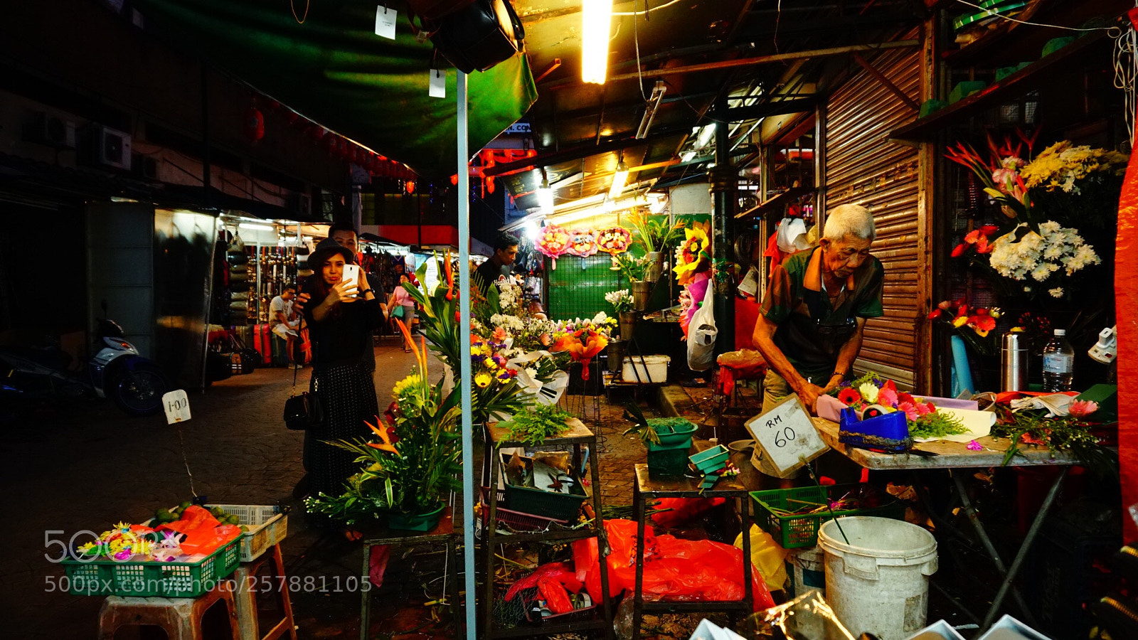 Sony a6300 sample photo. Florist in china market photography