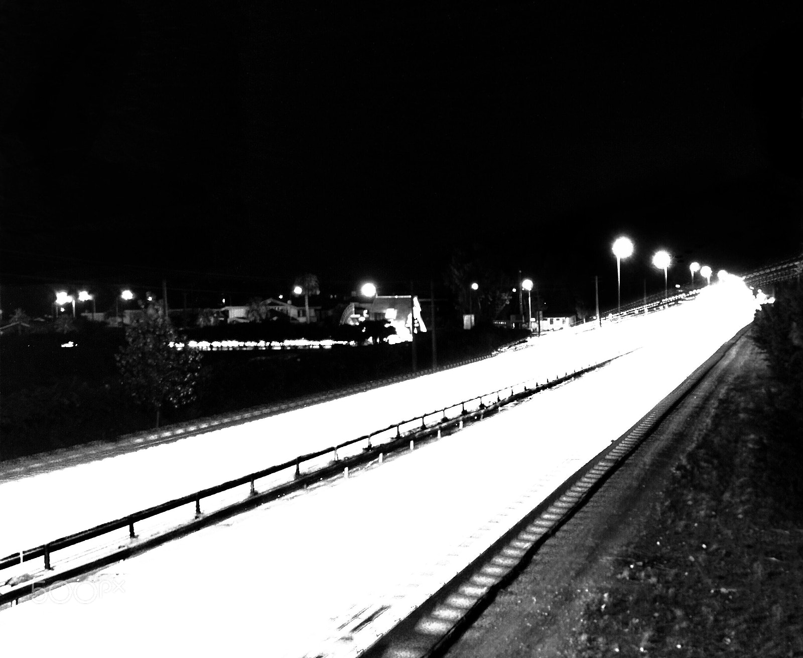 Apple iPhone 7 sample photo. Highway night photography