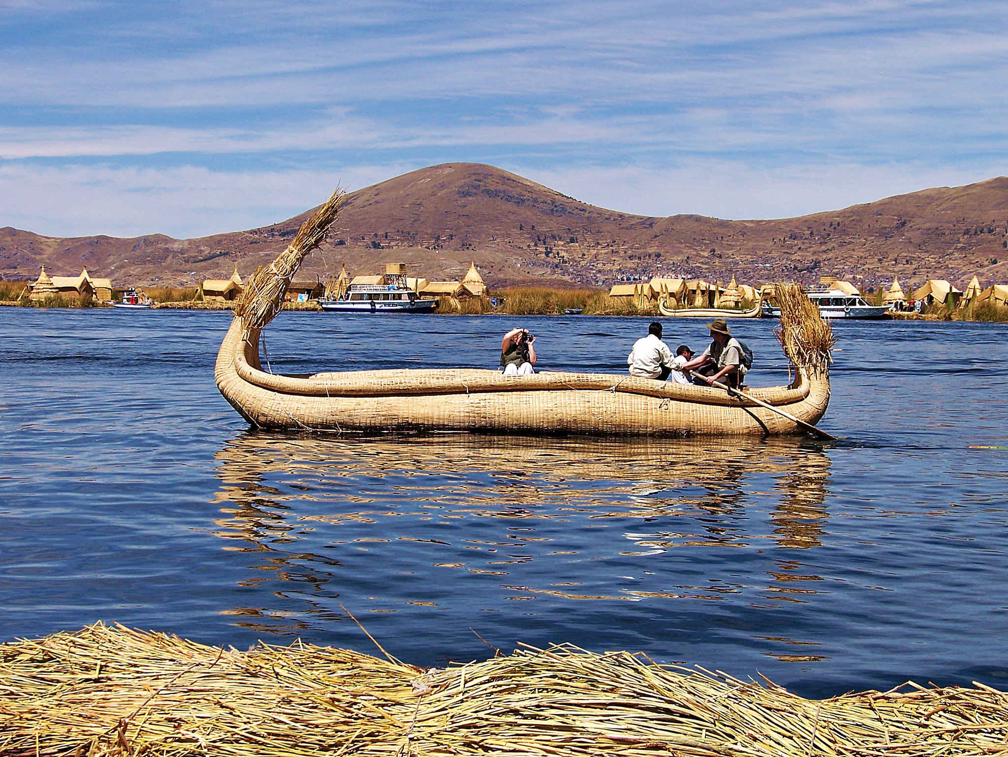Kodak Z612 ZOOM DIGITAL CAMERA sample photo. Lake titicaca - floating islands photography