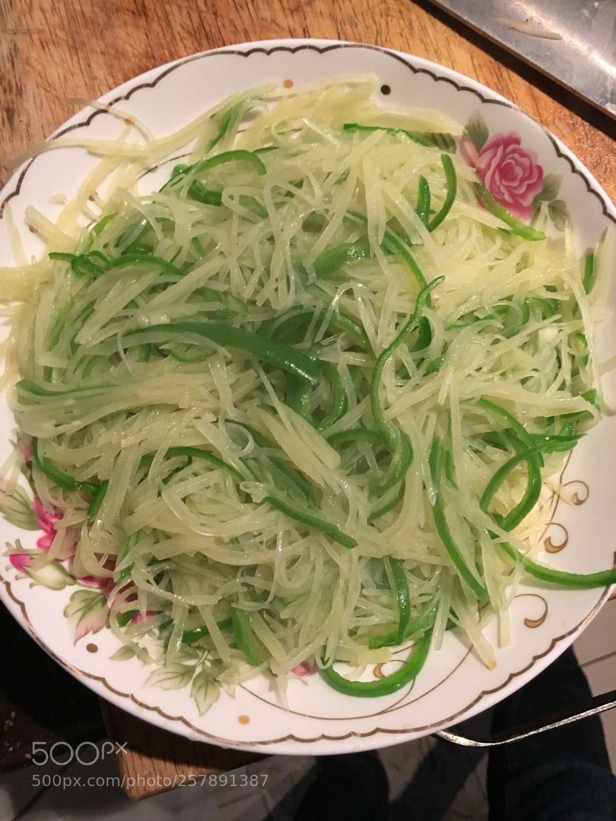 Apple iPhone 6s sample photo. Shredded potato and shredded photography