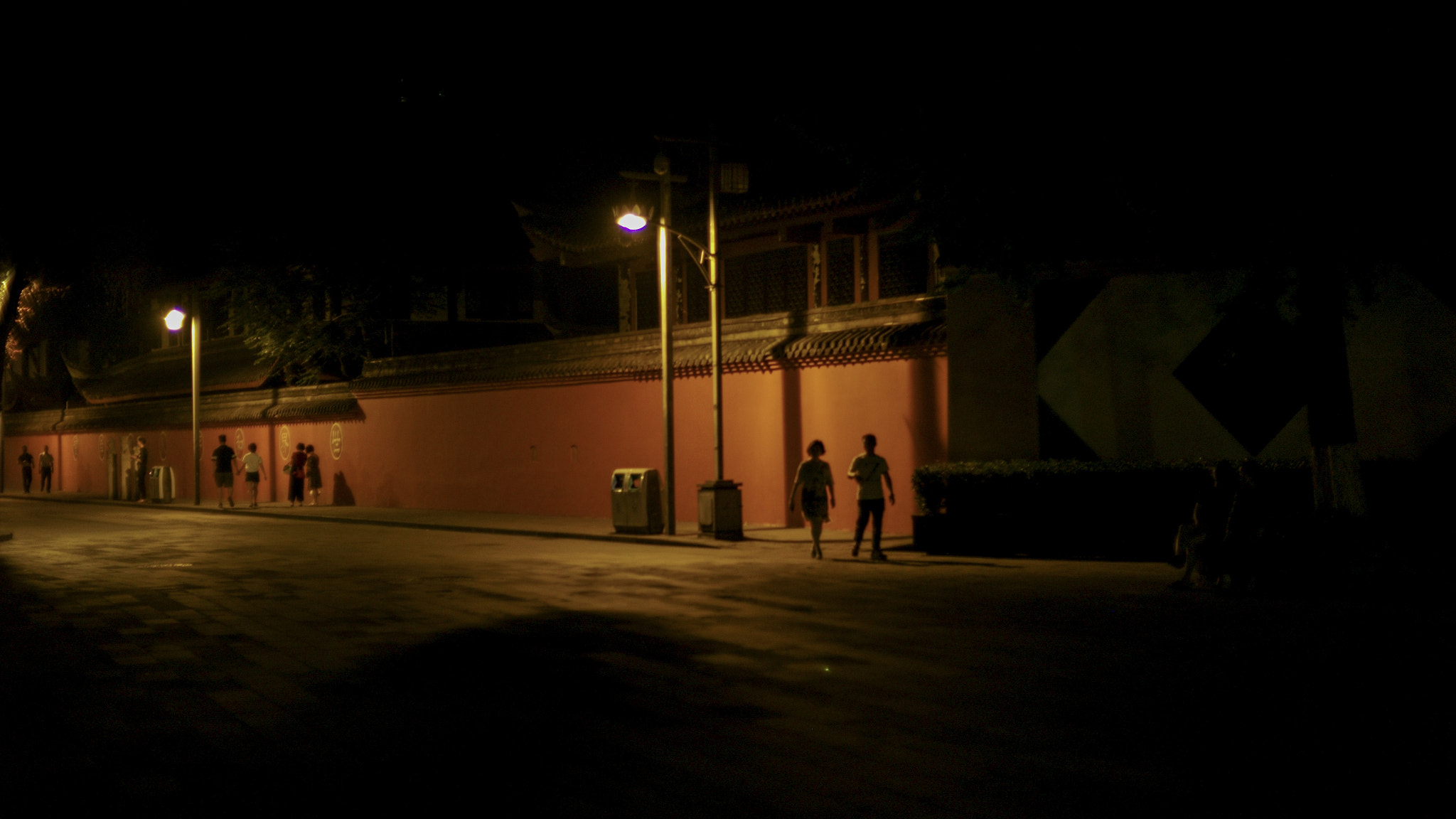 Leica M9 sample photo. Street at night photography