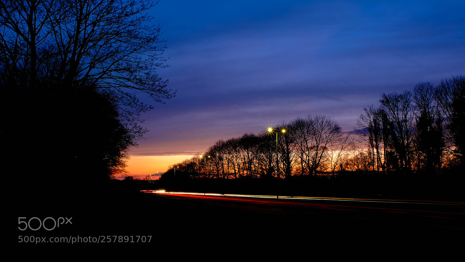 Fujifilm X-T10 sample photo. Light of the twilight photography