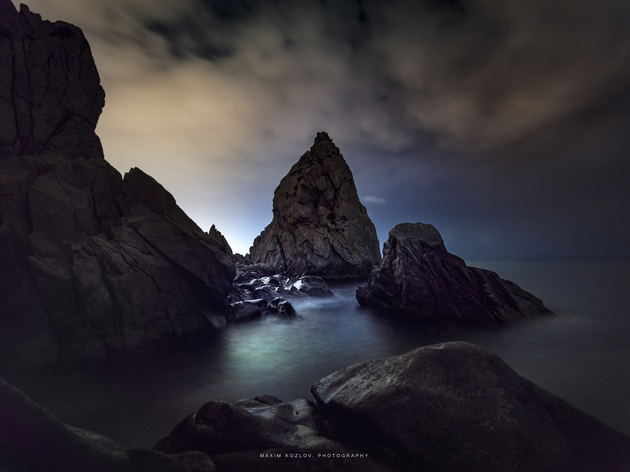Hasselblad H6D-100C sample photo. Night surf. photography