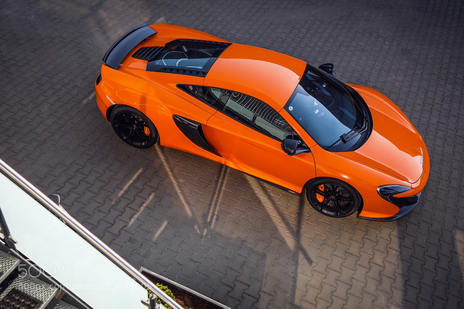 Canon EOS 5D Mark IV sample photo. Mc laren 650s photography