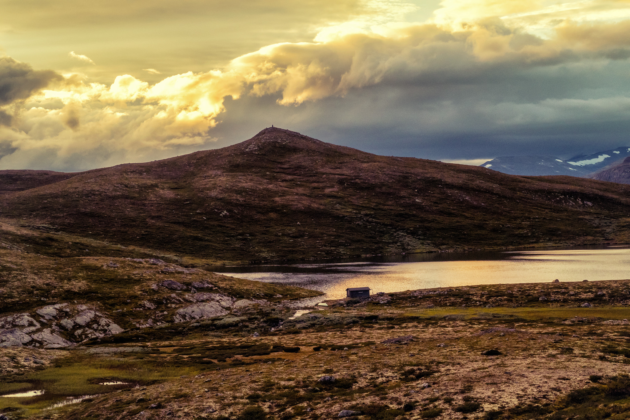 Canon PowerShot G5 X sample photo. Lonely cabin by the lake photography