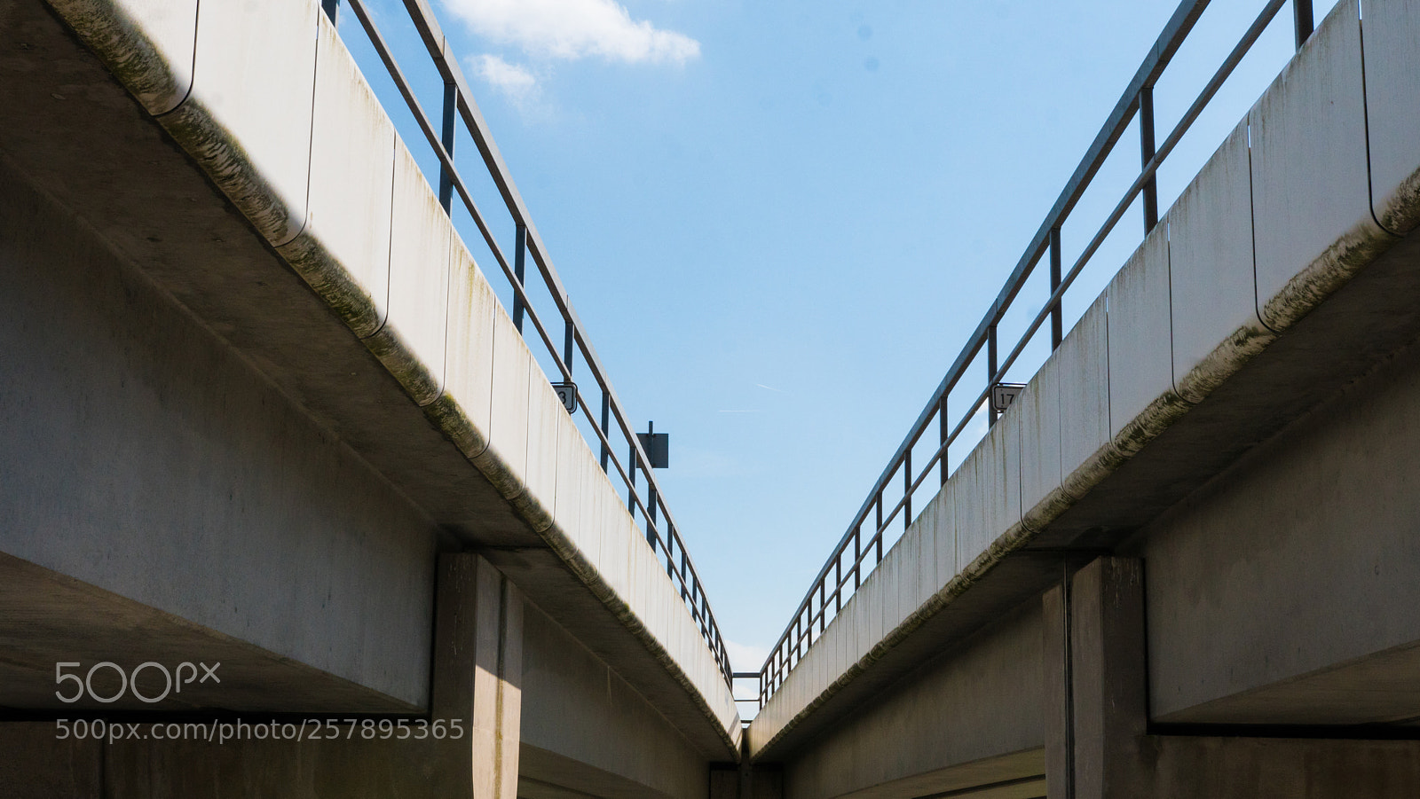 Sony a6300 sample photo. Modern achitecture photography